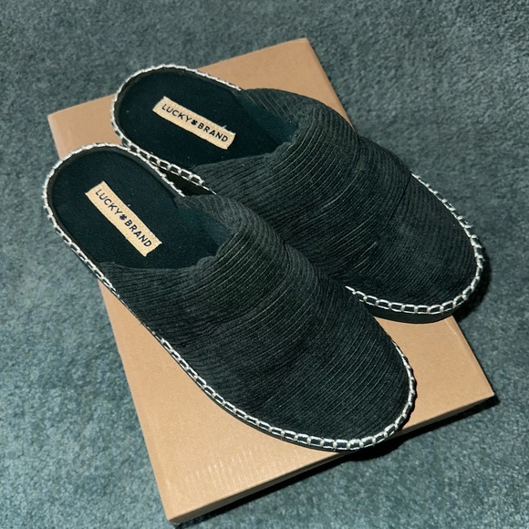 Lucky Brand Round Toe Mules - Picture 6 of 8